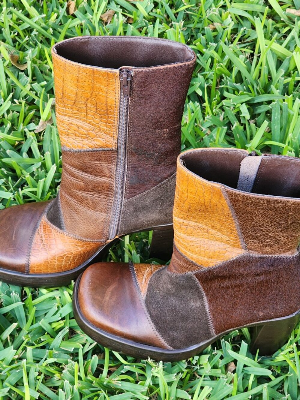 VINTAGE 90's Rare STEVE MADDEN Amiga Patchwork Leather Suede Boots Size 6.5B